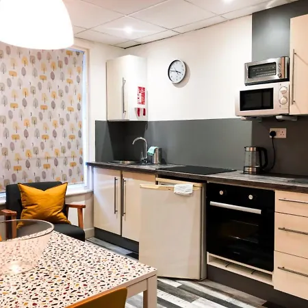 The Bawdens Holiday Apartments Blackpool Room photo