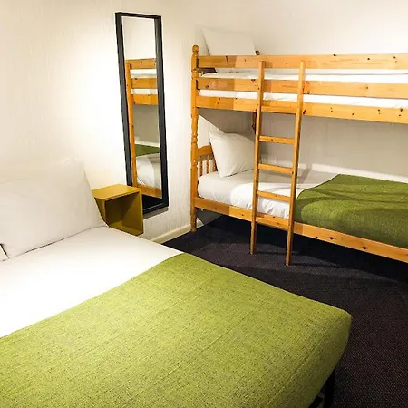 The Bawdens Holiday Apartments Blackpool Room photo