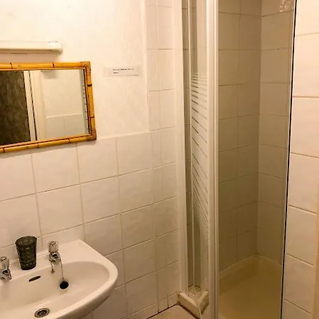 The Bawdens Holiday Apartments Blackpool Room photo