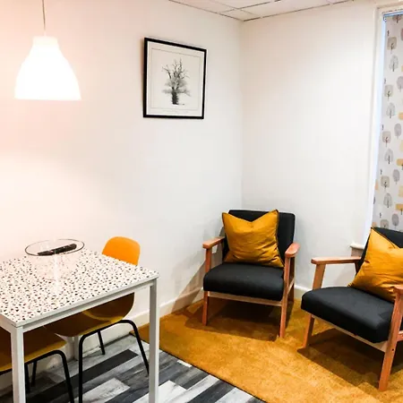 The Bawdens Holiday Apartments Blackpool Room photo
